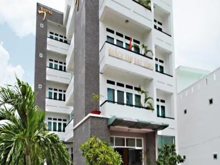 Gold Stars Hotel