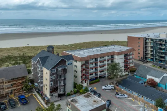 Ocean View and Electric Fireplace - Charming Coastal Retreat