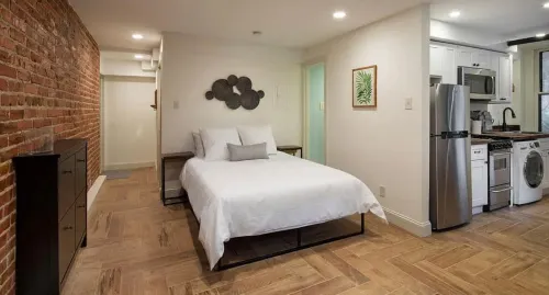 Sojourn Studio on Seward Near Library of Congress