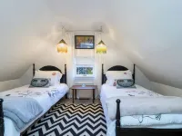 Cozy private apartment in a historic Victorian house close to downtown فنادق في والا والا