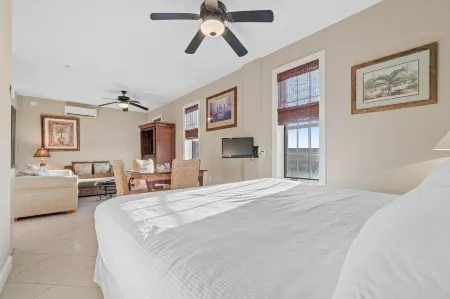 Charming Studio with Community Pools and Beach Access - Cozy Retreat