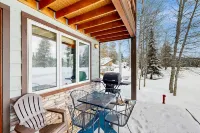 Shiner Creek Retreat Hotels in McCall