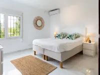 Villa Esperanza Hotels in Benajarafe