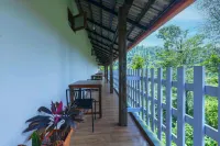 Treebo River View Resort