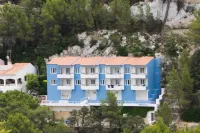 أبارتامينتوس إل ريو Hotels near Es Bot - Algaiarens