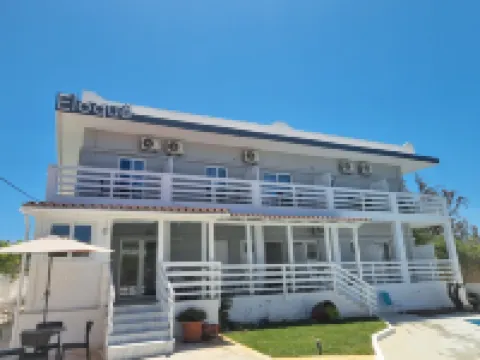 Eloque Simple Living Space Hotels in Daratso