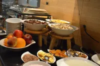 Hotel Dein Franz - Bistro, Kaffeebar & Outdoor-Lounge - - breakfast