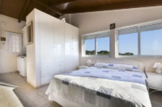 Panorama Fanari Studios and Apartments