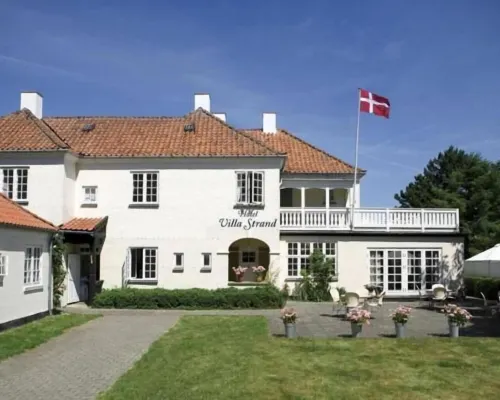 Villa Strand Hotels in Hornbaek