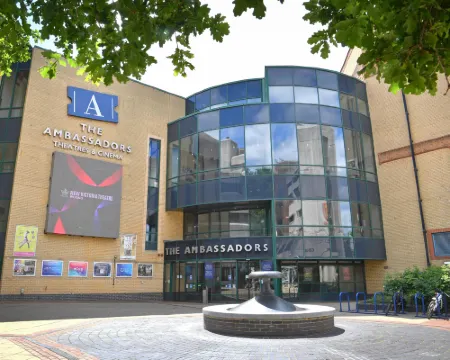 DoubleTree by Hilton Woking Hotels in Woking