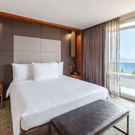 Radisson Blu Okoume Palace Hotel