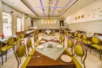 FabHotel Bee Town Hotels in Morod