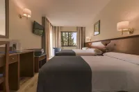 Porcel Alixares Hotels in Granada