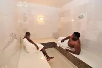 Mombasa Continental Resort - Spa
