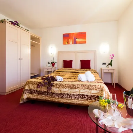 Nature Bio Hotel Elite