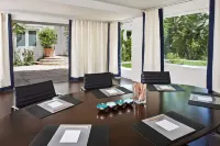 Sunset Marquis Hotel Hotels in West Hollywood