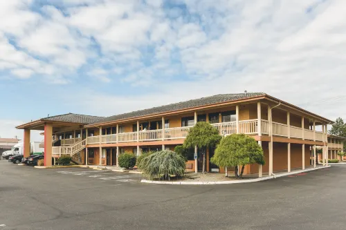 Niwas Inn Hotels in Fife