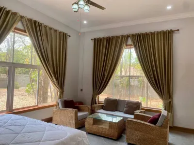 Battambang Nature House Hotels in Rottanak