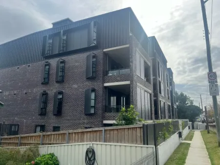 Foundry Apartments Отели в г. Адамстаун