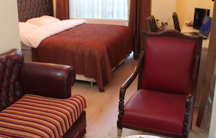 Gloria Tibi Hotel