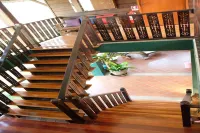 Banthongna Hotels in Sawankhalok