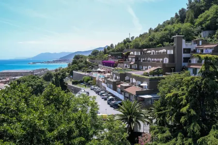 Residence Sant'Anna Отели в г. Пьетра-Лигуре