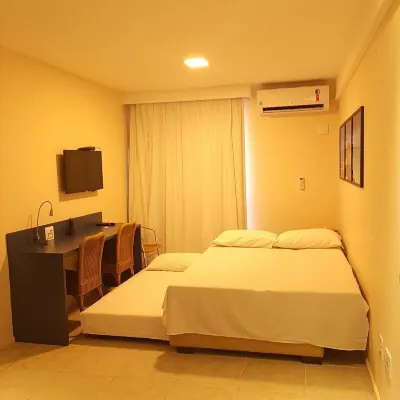Completo em Hotel Localização Perfeita