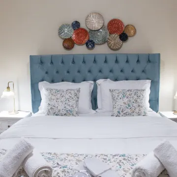 Best House Saint John, New Port of Patras