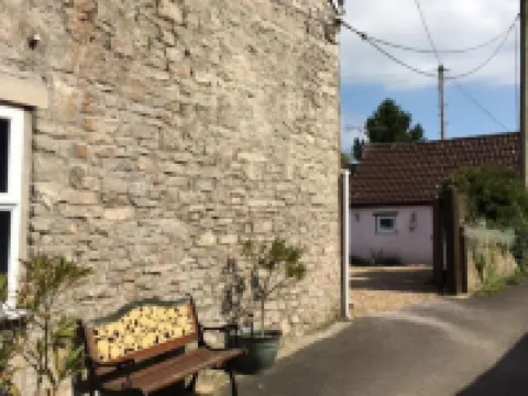 Hathway House Accommodation Hotels in Felton