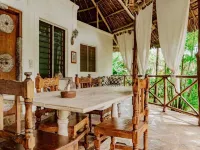 Marine Holiday House Hotel di Malindi