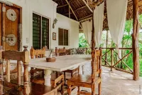 Marine Holiday House