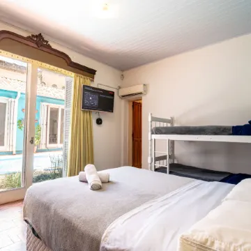 Pelotas Bier Hostel Отели в г. Пелотас