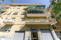 Joivy Banfi Apartment