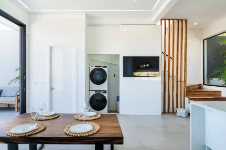 Ocean Villas - Luxury Ocean View Villas