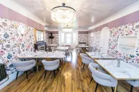 The Burgoyne - Stunning Hotel with Amazing Views and Impeccable Service - parking