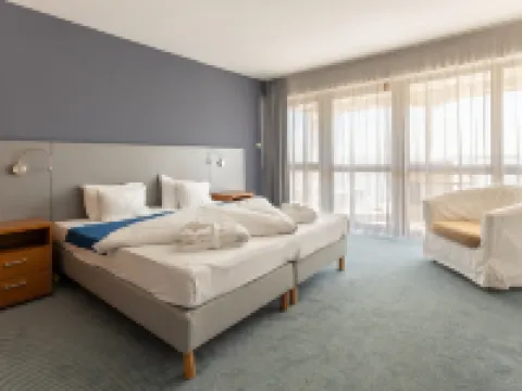 Hotel Yacht Wellness & Business Hotels in Siófoki