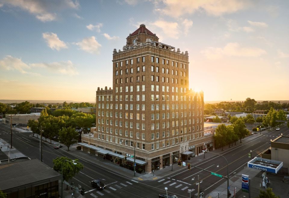 hotel overview picture