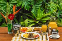 Hotel Cipreses Monteverde - Desayuno