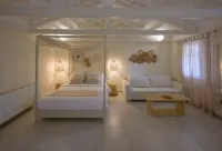 Oikies Small Elegant Houses - Balkon