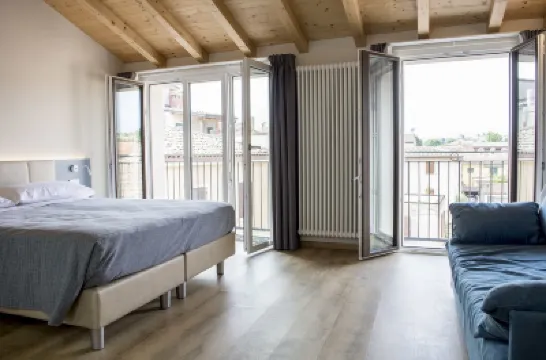 Casa Beccherie Hotels near Gardaland
