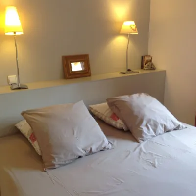 Chambres d'Hôtes de Fleurus Hotels near Paola-Créations
