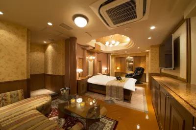 Lucky Sun Hotels in Nishinomiya