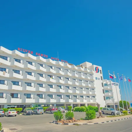 Silver Sands Beach Hotel