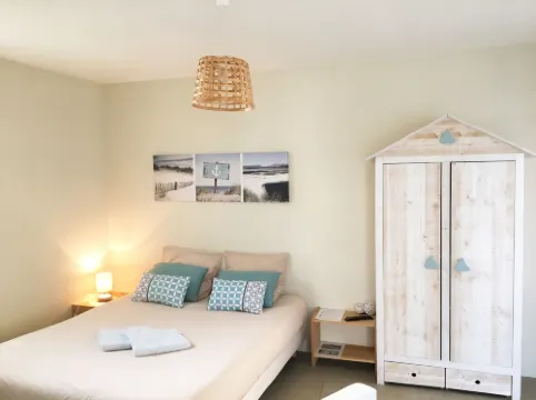 Estrella Avec Jardinet et Spa en Option