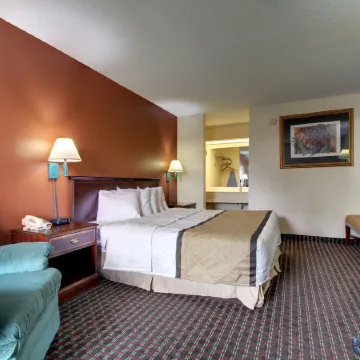 Key West Inn - LaFayette