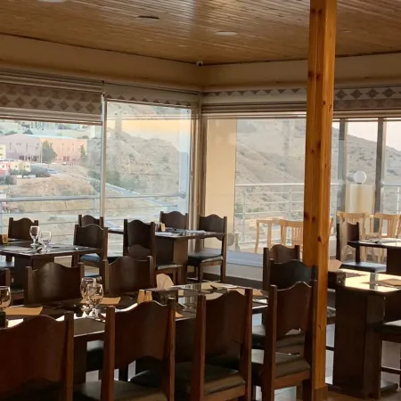 Shaqilath Hotel