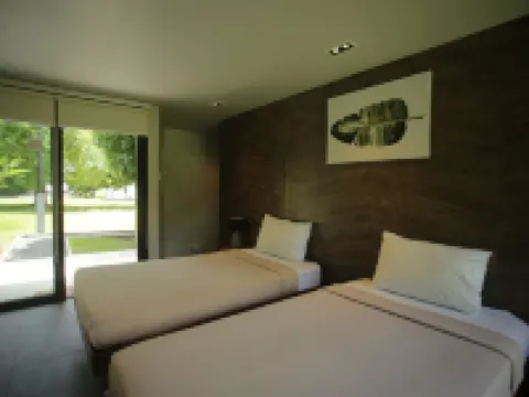 Cala Laiya Hotels in San Juan