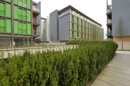 NH Trento Отели в г. Трент