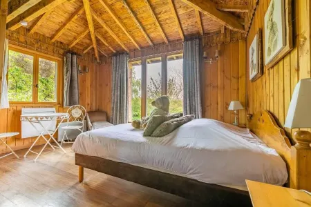 Au Refuge des 3 Ours - Chambres d'hôtes et Cabanes