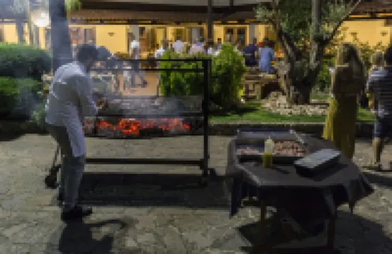 โรงแรมกาลาบรีเซลลา โรงแรมใน